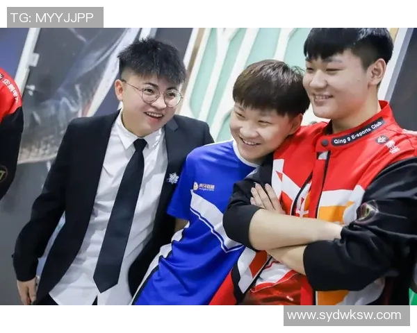 《念旧情怀与穿越火线回忆的重逢历程》 《念旧情怀与穿越火线回忆的重逢历程》