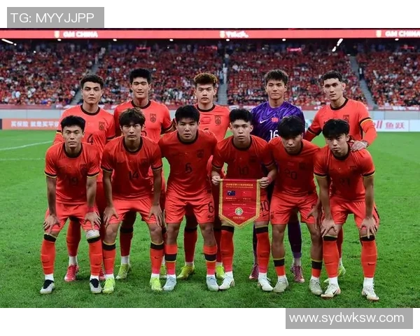 中国足球迎来新篇章 国足主帅选拔引发广泛关注 备战亚洲杯全力以赴