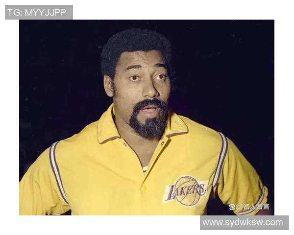 威尔特·张伯伦的传奇生涯：篮球巨星背后的奋斗与荣耀