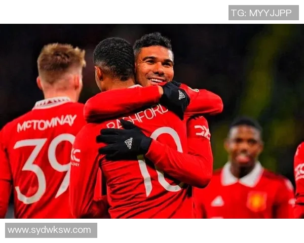 曼联迎战豪门强敌，激战四起上演经典对决，赛季关键时刻再度碰撞