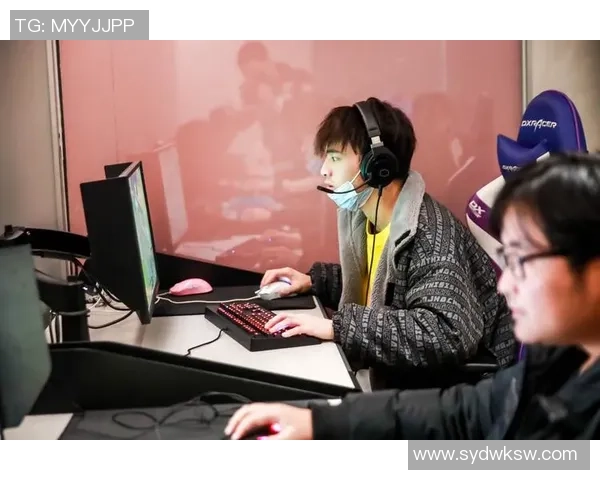 电竞比分激战正酣全球赛事直播回顾分析助力玩家掌握最新动态