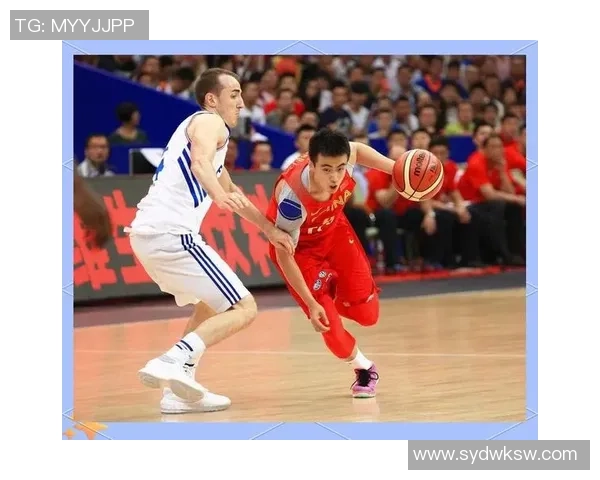 篮球的魅力与精神：从街头到赛场的成长与突破之路