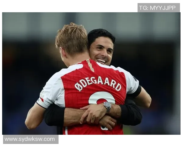 阿森纳主场迎战曼联巅峰对决谁能在英超豪门之战中笑到最后