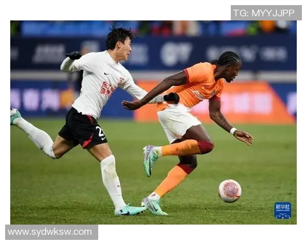 长春亚泰鏖战劲旅巅峰对决展现中超激情与球队韧性